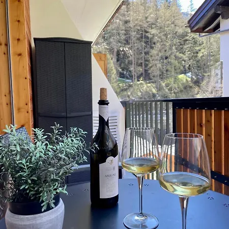 Holiday Escape Stylish Studio -Prime Location Near Matterhorn Gondola